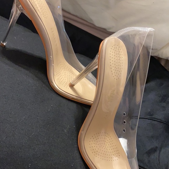 Clear heels - Picture 2 of 5